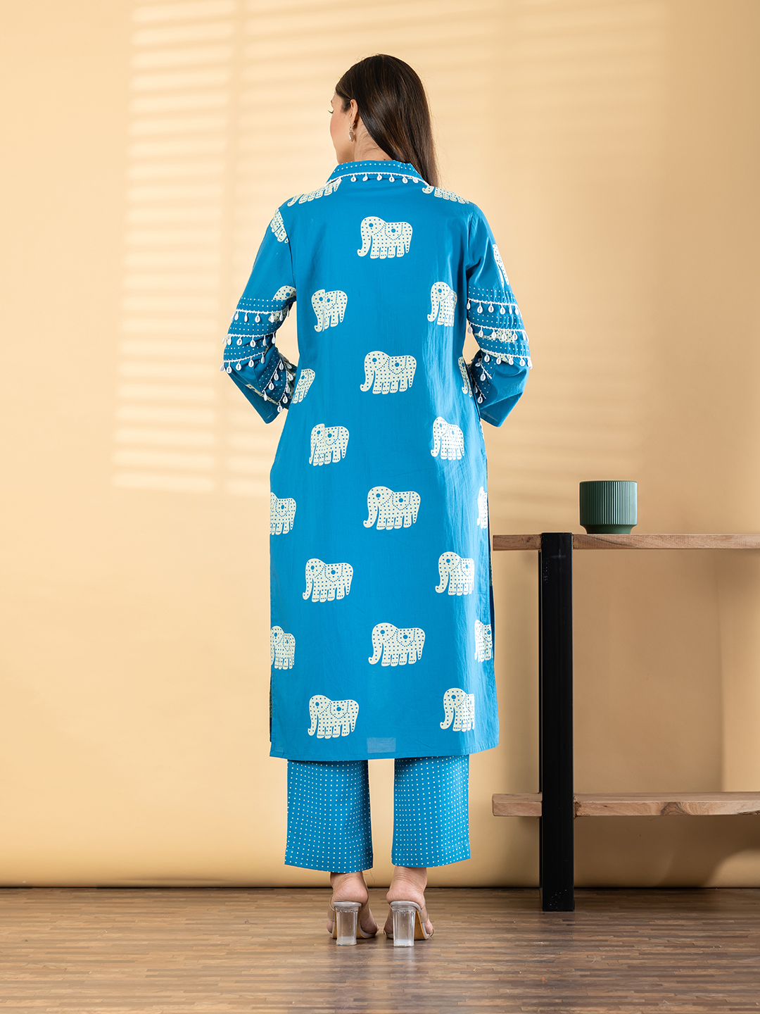 Women's Peacock Blue Block Print Cotton Kurti with Collar & Shell Trim